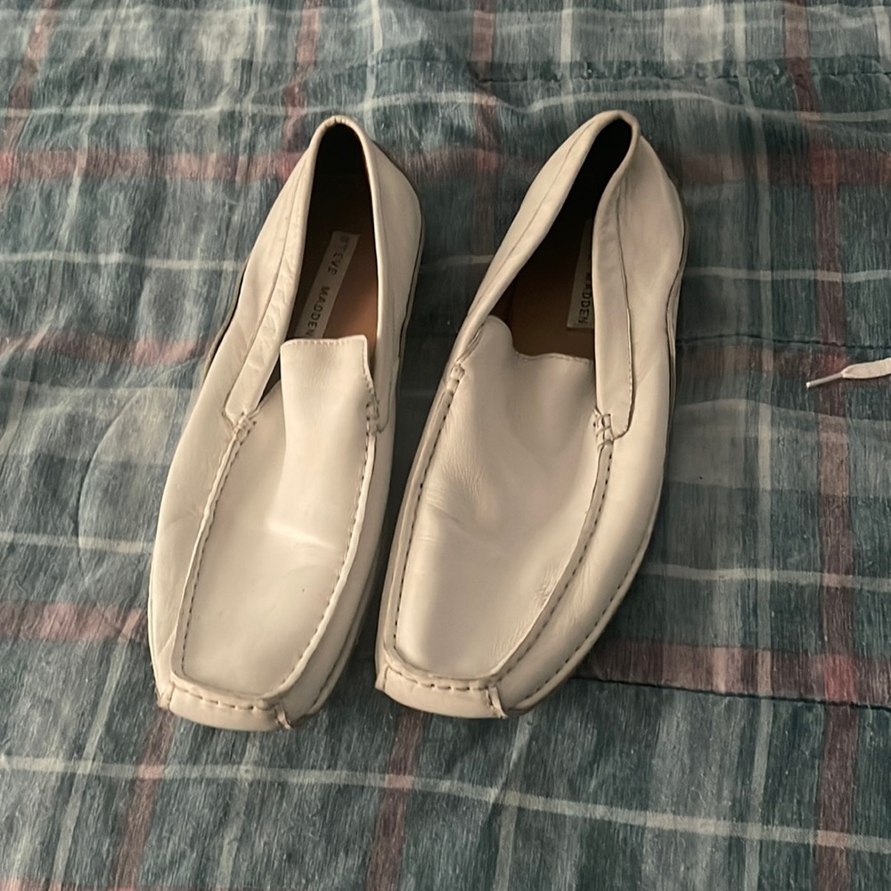 Cleaning out the closet. Used in god condition